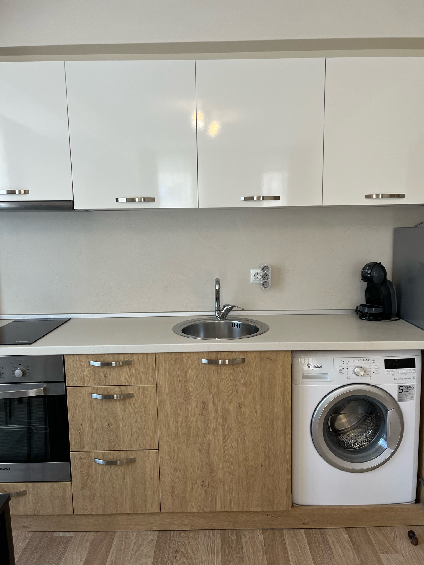 Apartment (bedroom + sofa-bed) — Apartments Flora Burgas (4)