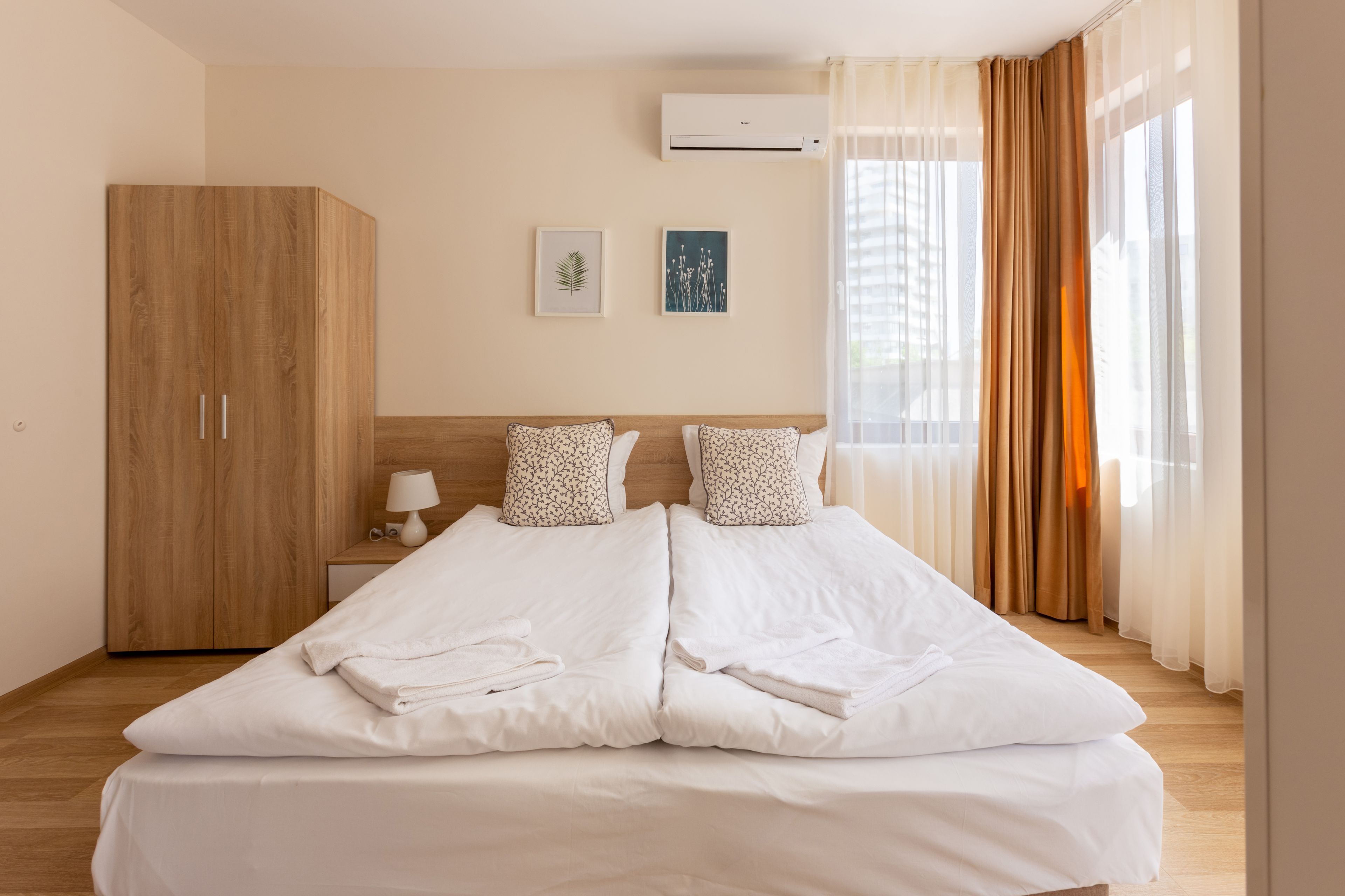 Zweibettzimmer (2 Einzelbetten) — Apartments Flora Burgas (4)